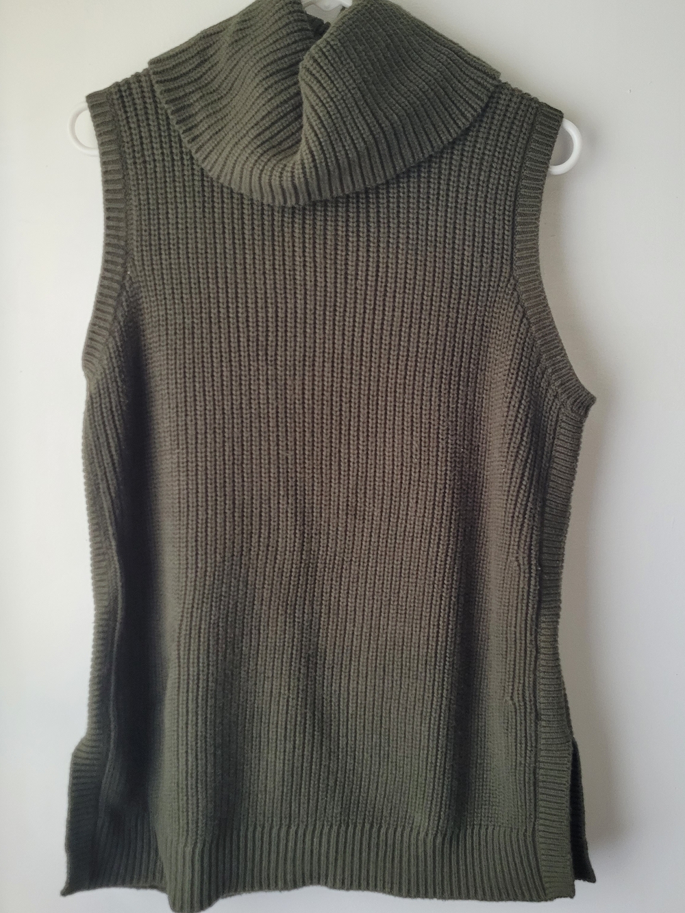 Lands' end Women Olive Sleeveless Ribbed Turtleneck Sweater Vest Size LP (14/16)